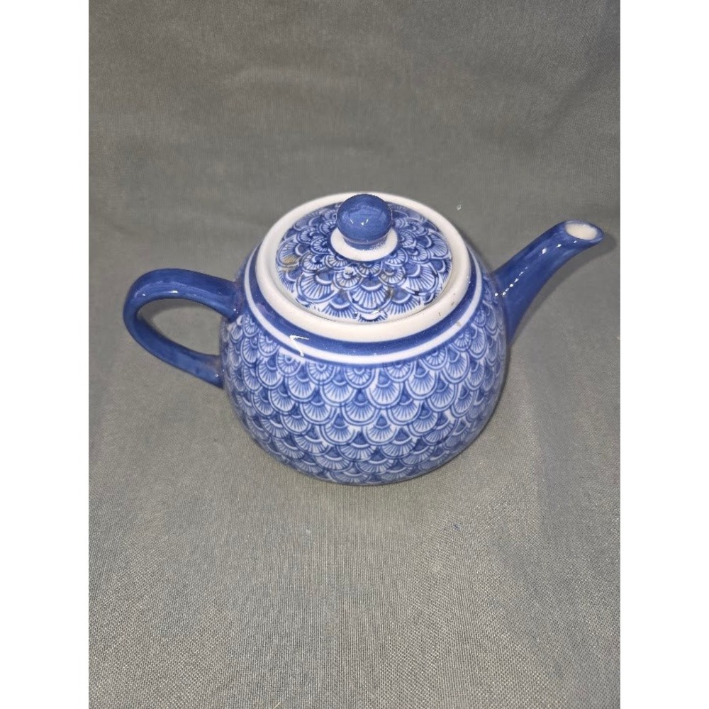 Vintage Blue and White Ceramic Teapot Scallop Fish Scale Pattern Mini Teapot